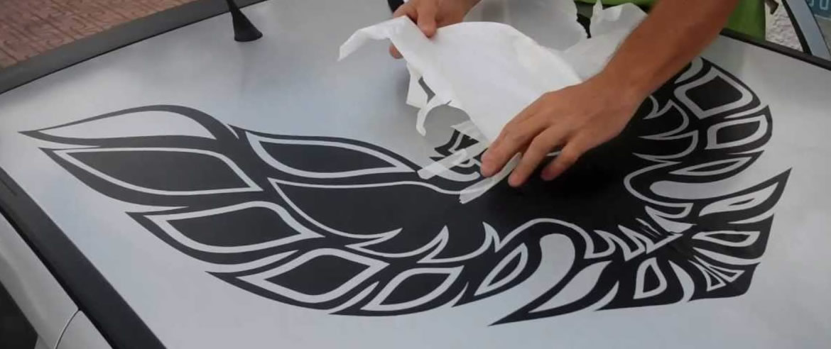 Can laser cut vinyl stickers?
