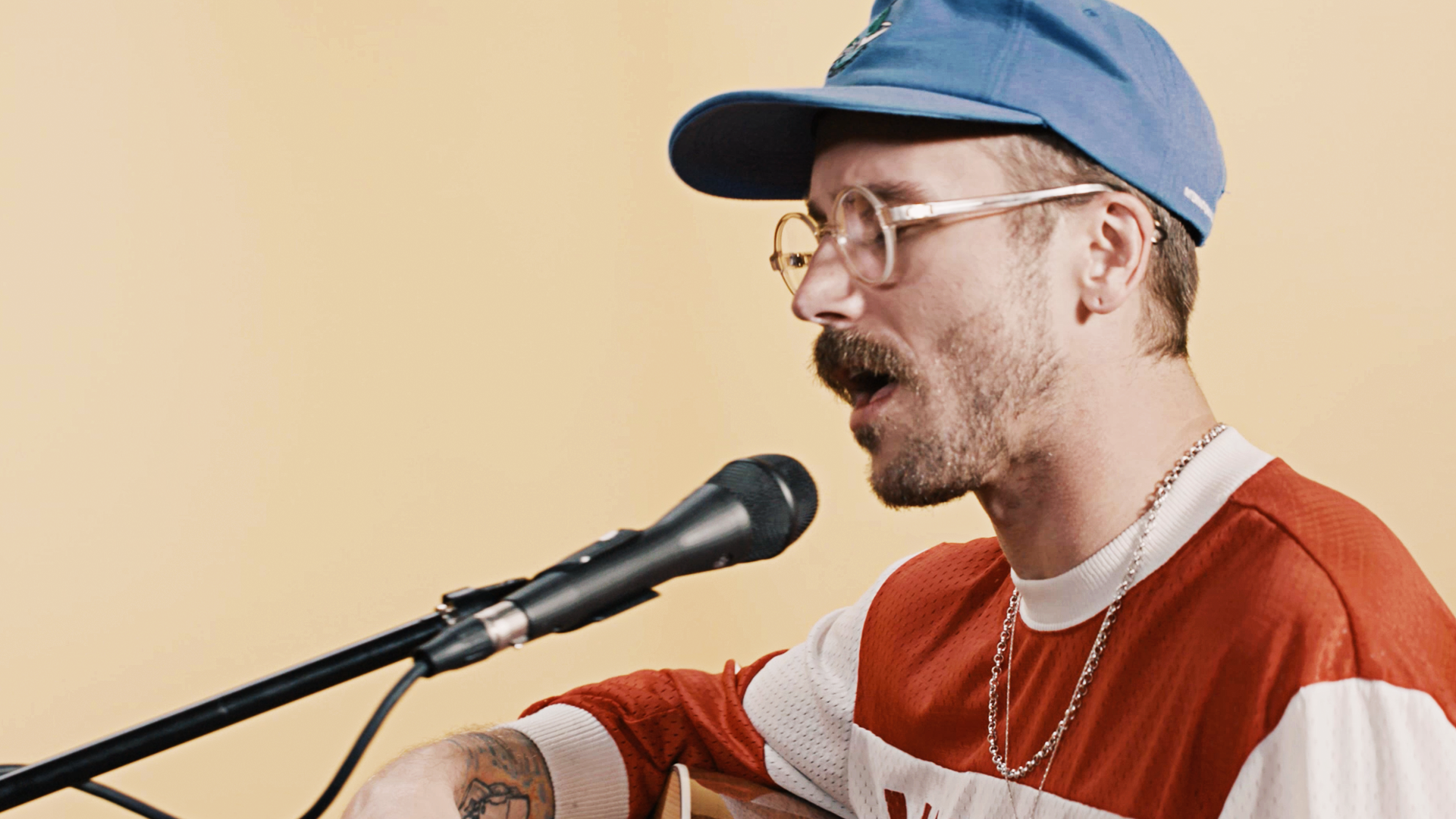 Portugal. The Man's 2017 AMAs Outfits: John Gourley Explains Their