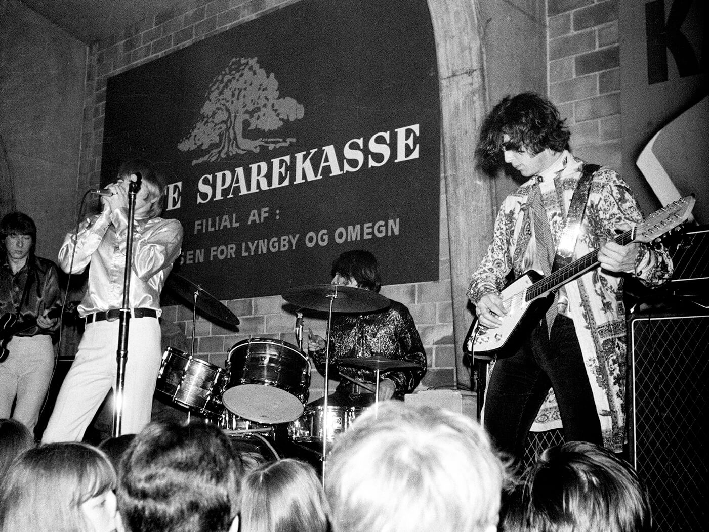 How did Jimmy Page Mic his amps?