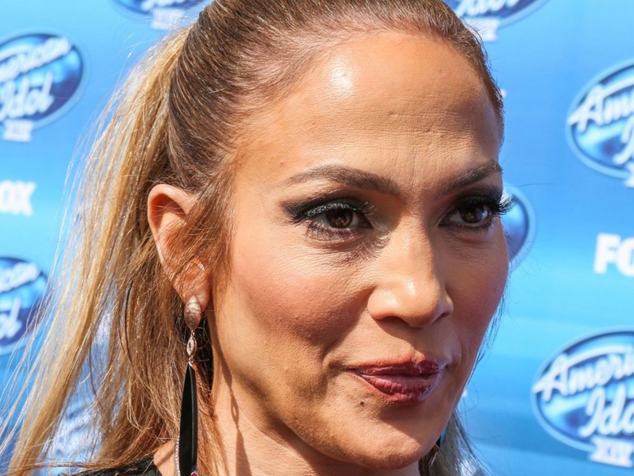 How-old-is-Jennifer-Lopez.jpg