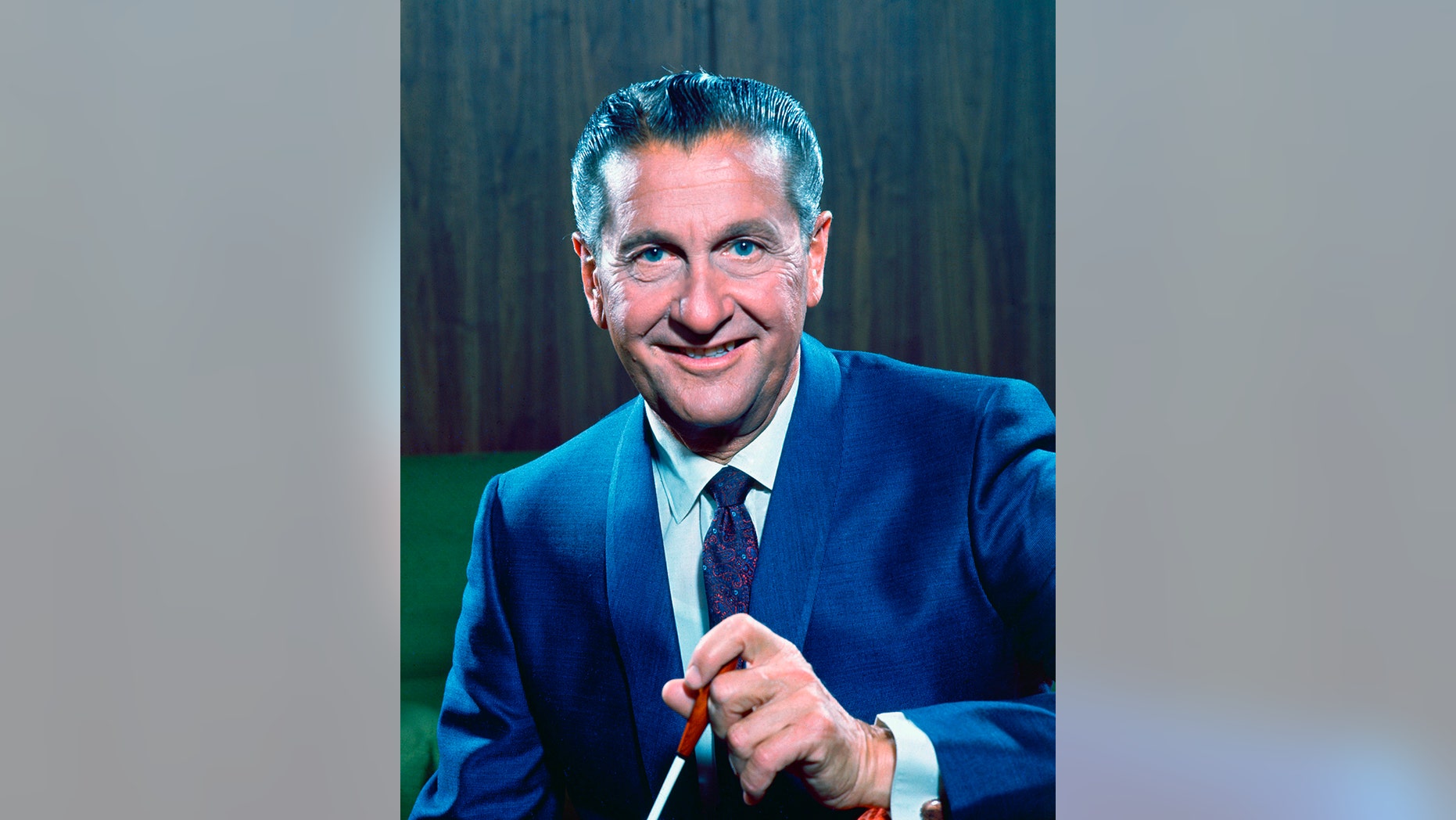 How old was Lawrence Welk when he passed away? – Famuse : #1 Models