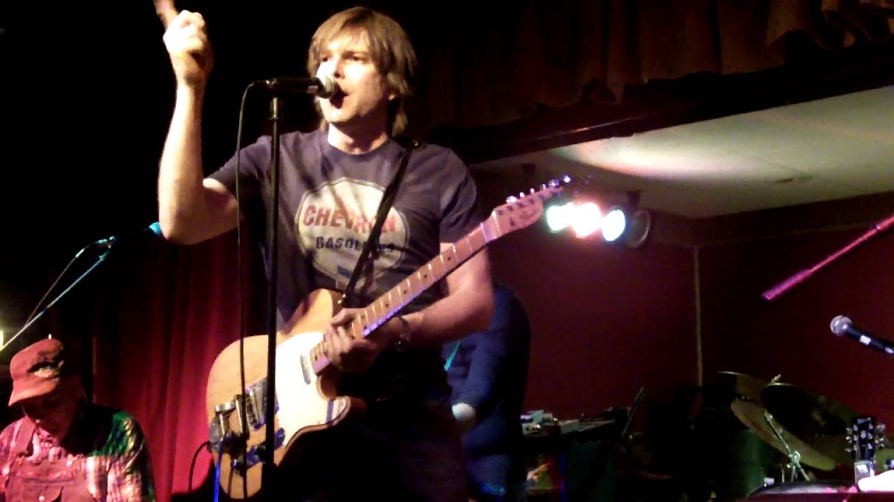 Is Brady Seals related to Dan Seals?