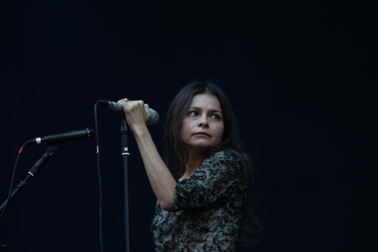 Is Hope Sandoval Mexican? 