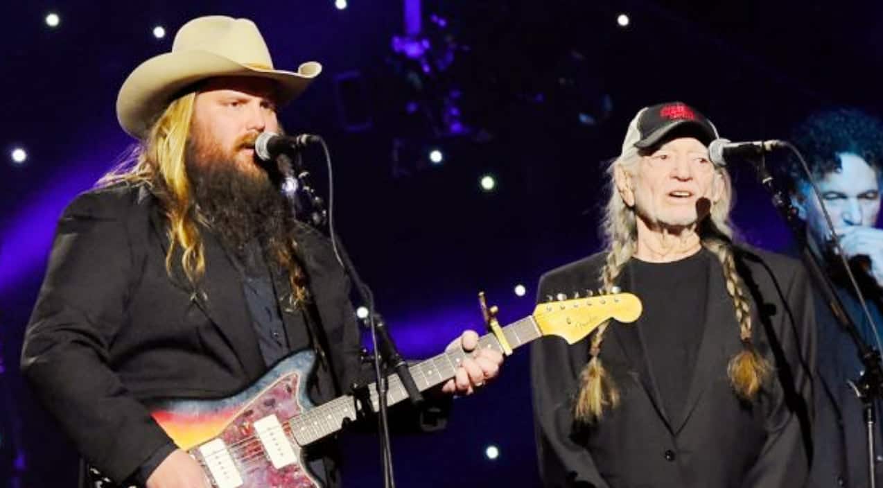 Is Willie Nelson on tour with Chris Stapleton?