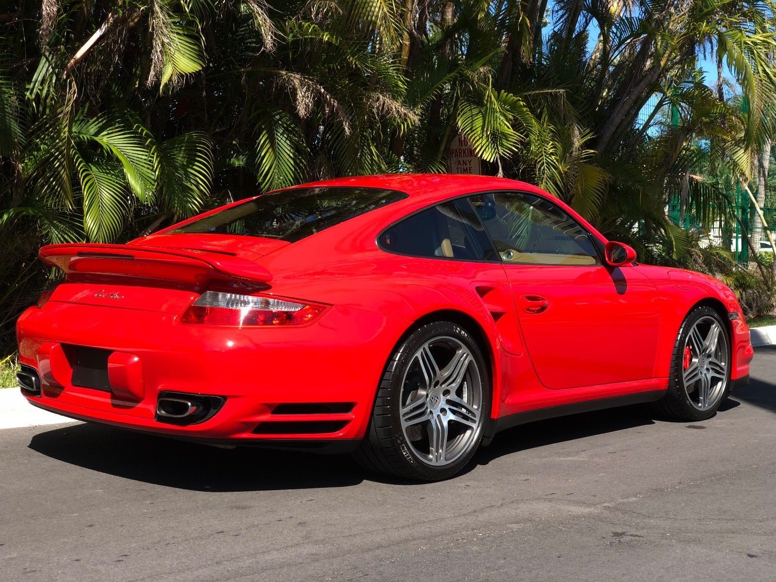 What is Porsche signature color?