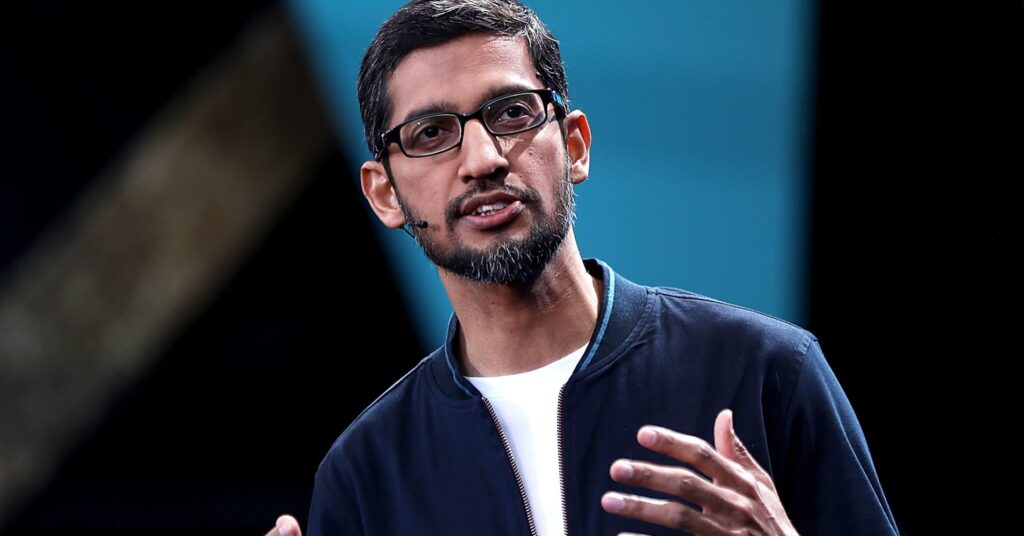 sundar-pichai-leads-googlers-in-8-minute-46-second-moment-of