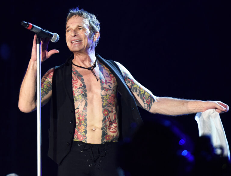 Where was David Lee Roth’s girls filmed? – Famuse : #1 Models, Actors ...