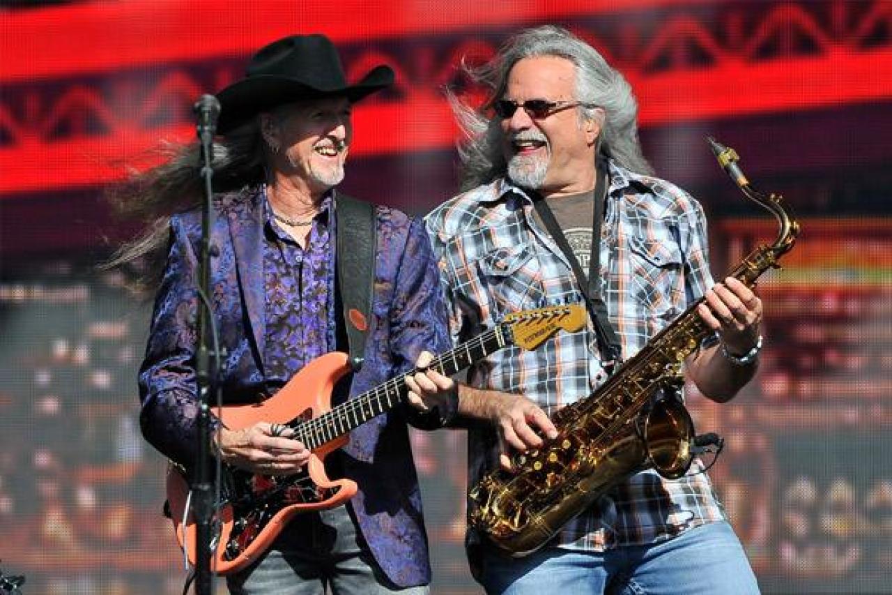 Who played steel guitar in Doobie Brothers?