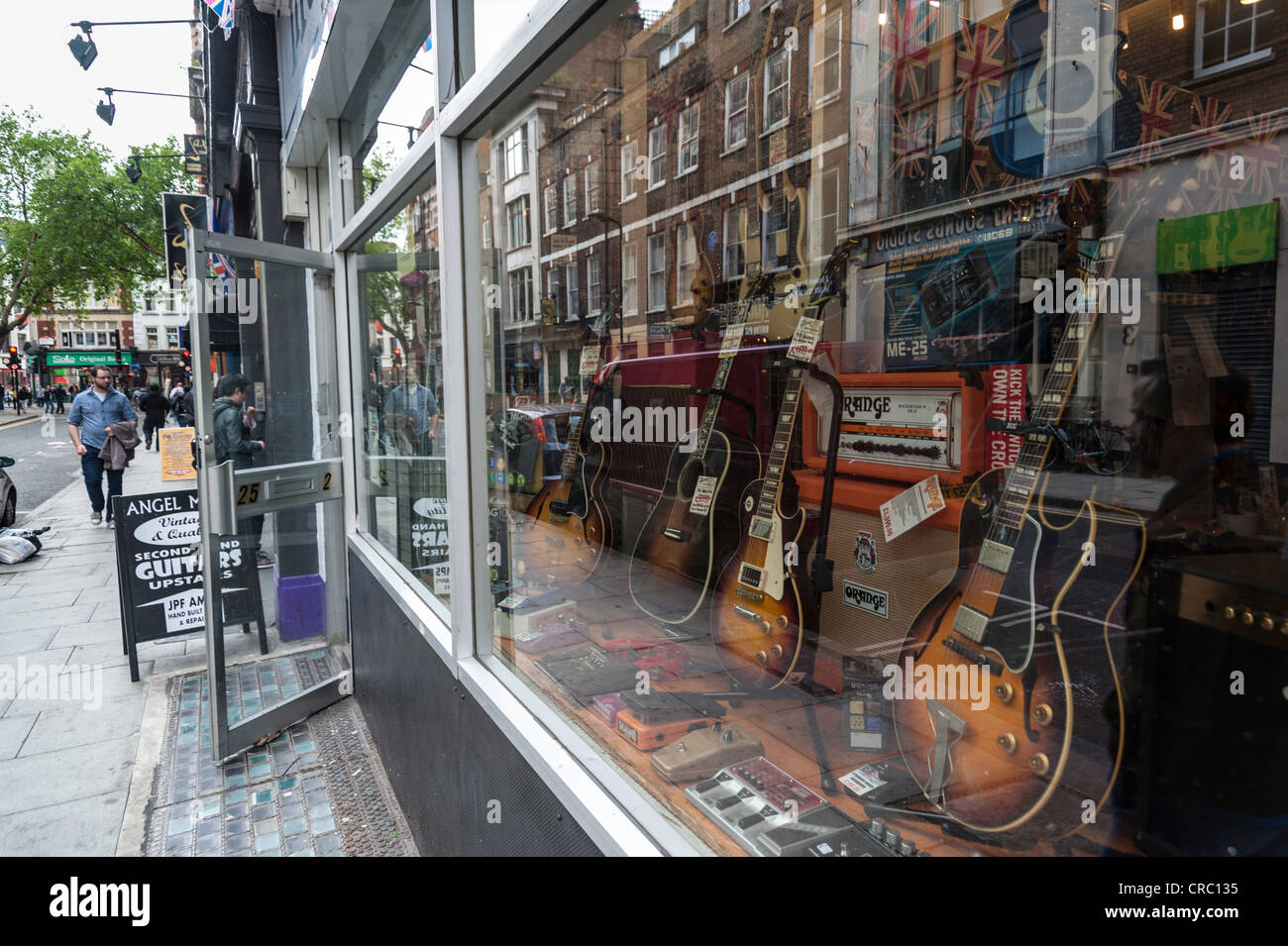 Why was it called Tin Pan Alley?