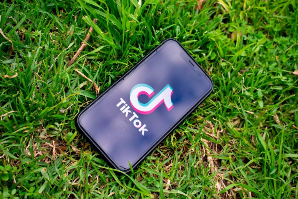 How can I upload more than 3 minutes on TikTok?