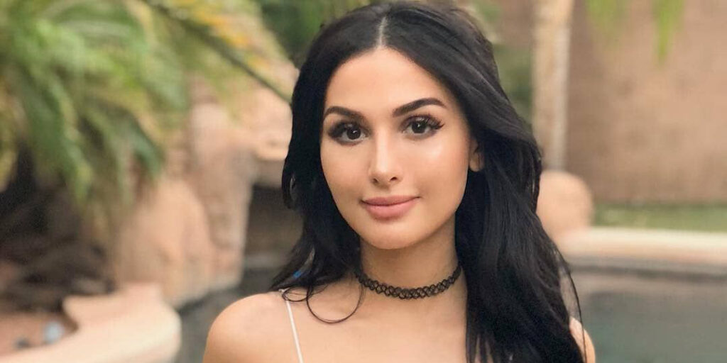 How did SSSniperWolf meet her BF?