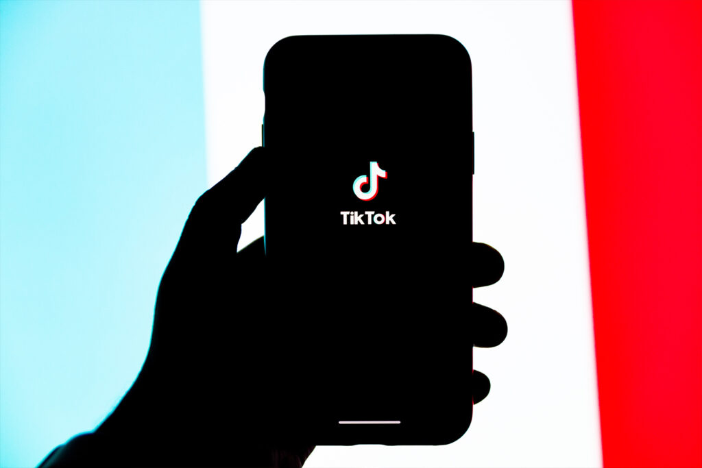 How do I get Fyp on TikTok?