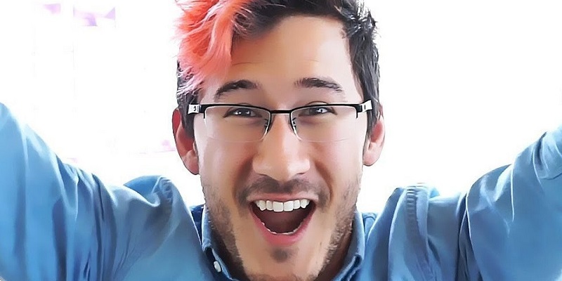 How old is Amy Markiplier?