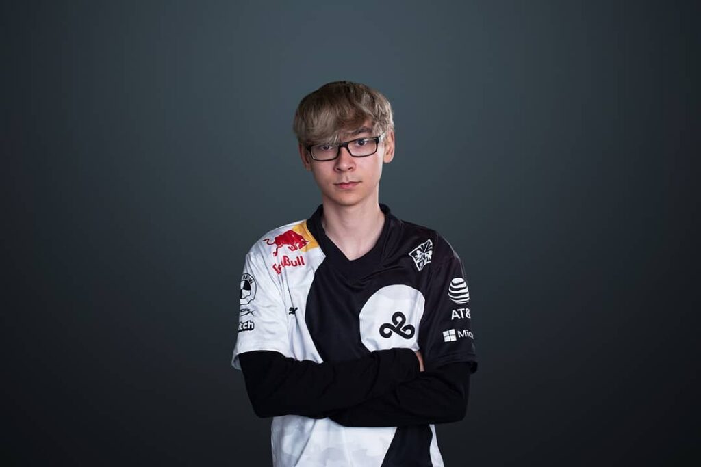 Who is 100t asuna?