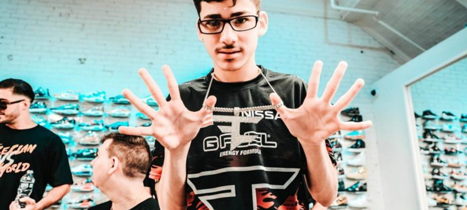 How tall is FaZe blaze?