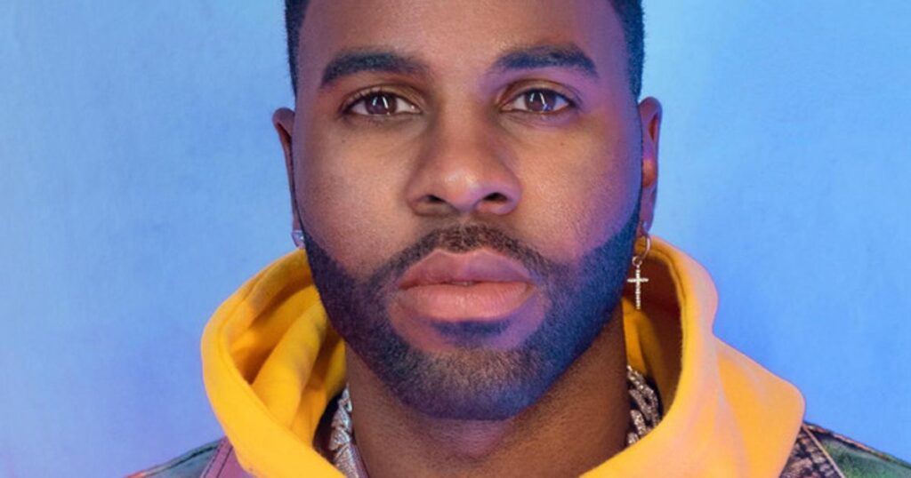 Who is the little girl with Jason Derulo?